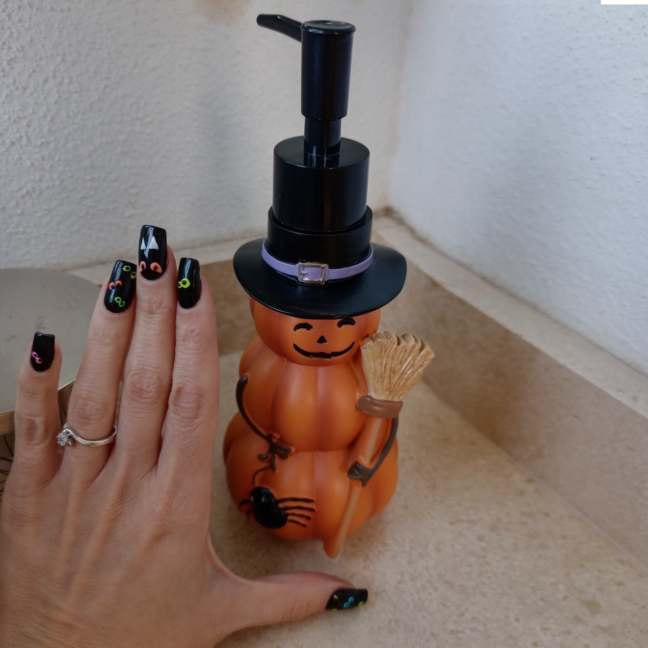Bộ sưu tập nhà vệ sinh Halloween, Halloween skull toilet, Bồn cầu đầu lâu /Page 